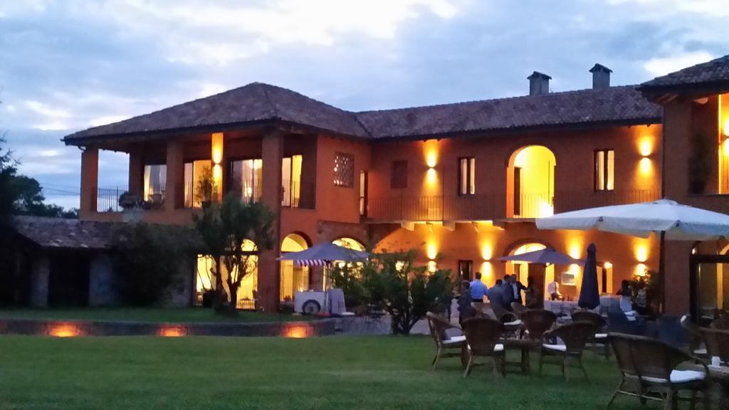Equirelais Hotel Lomnago ภายนอก รูปภาพ