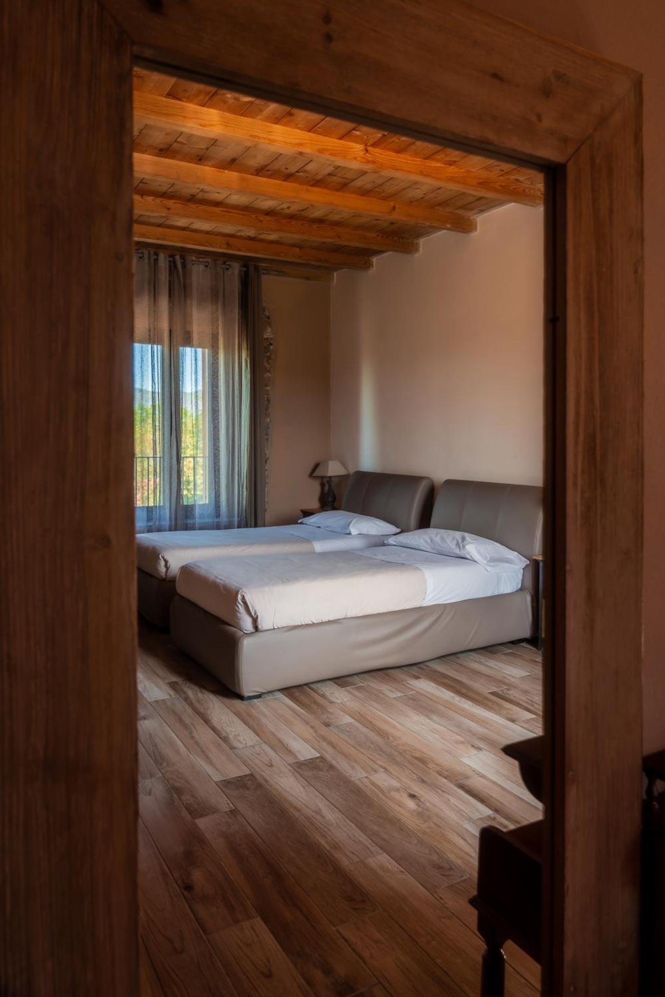 Equirelais Hotel Lomnago ภายนอก รูปภาพ