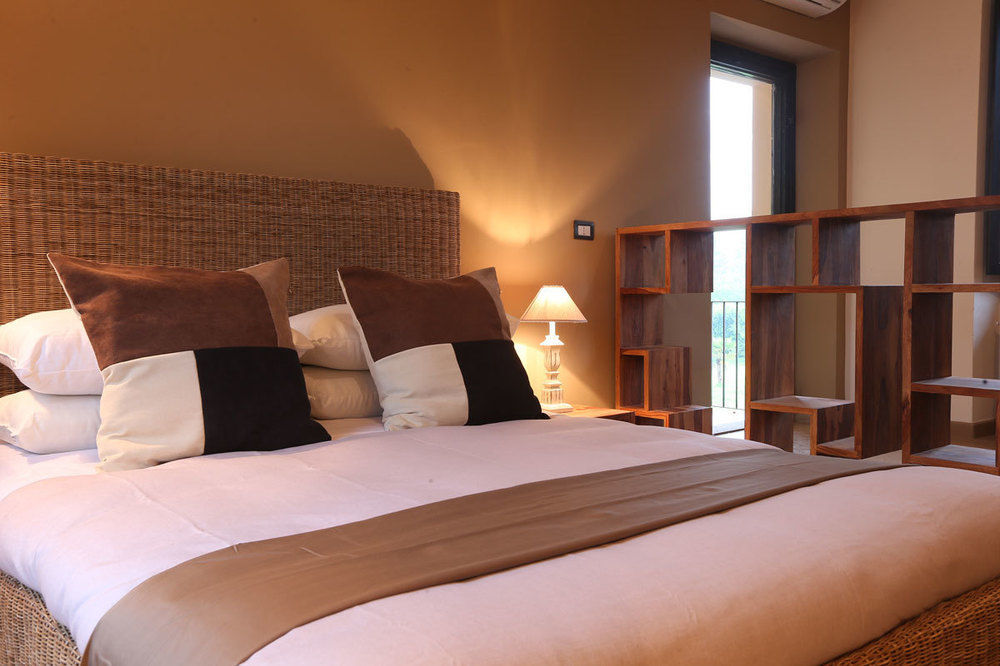 Equirelais Hotel Lomnago ภายนอก รูปภาพ