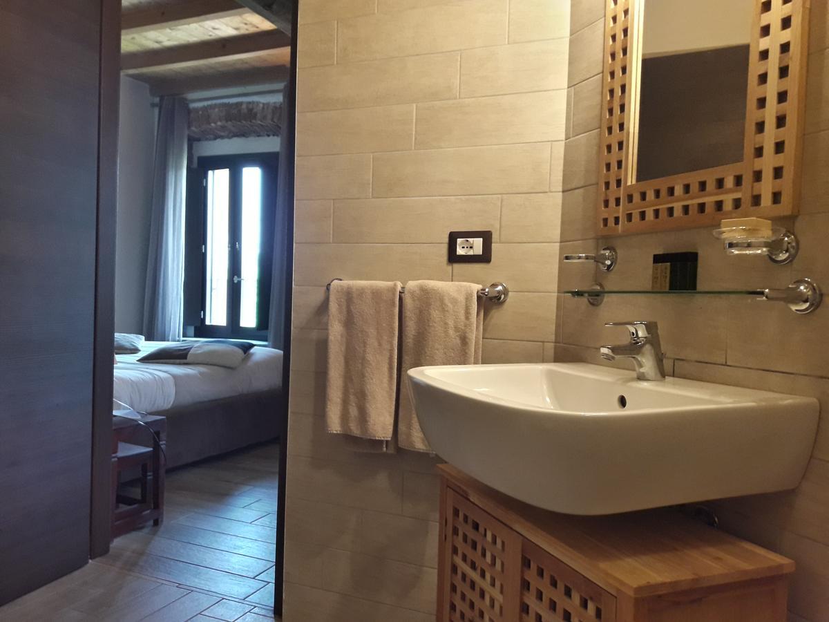 Equirelais Hotel Lomnago ภายนอก รูปภาพ