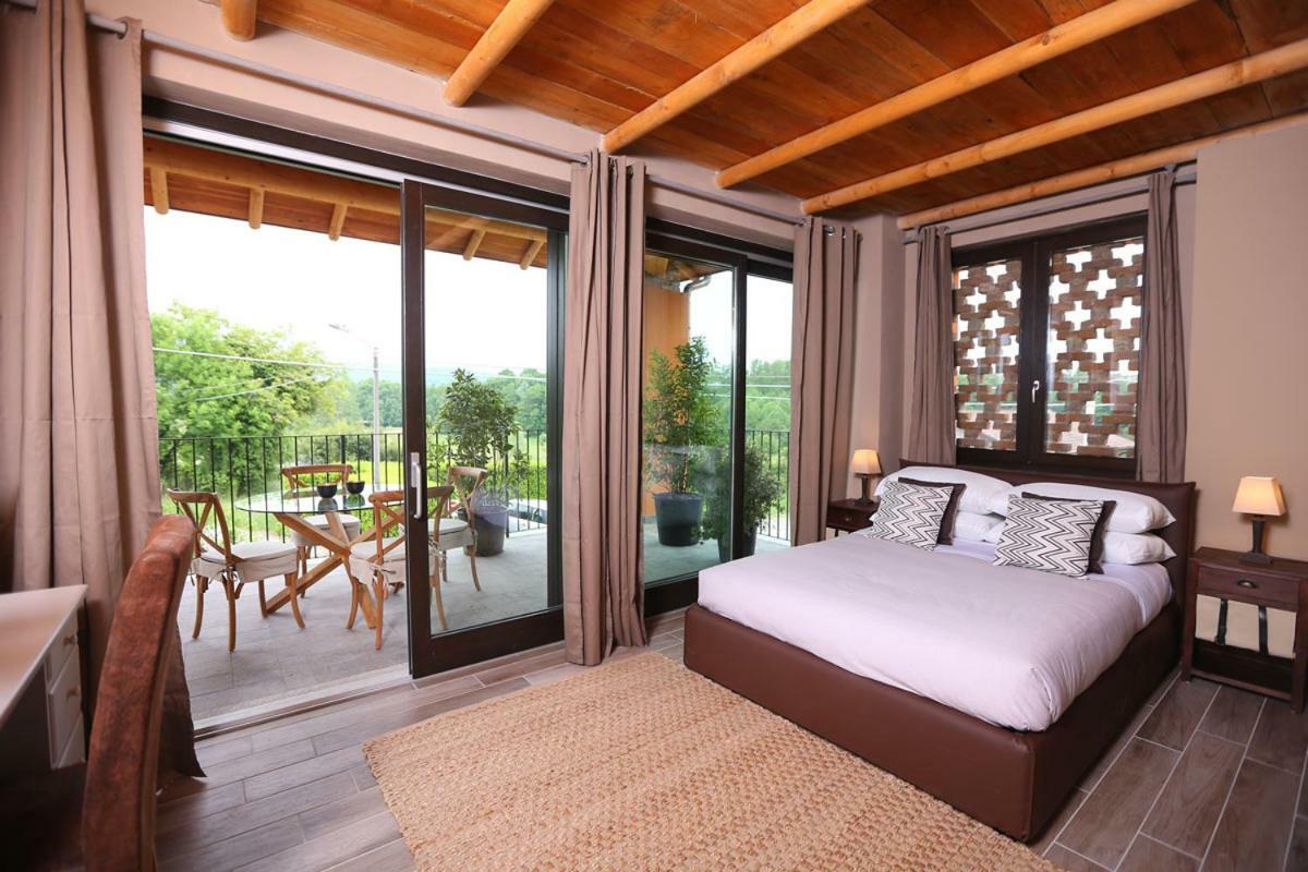 Equirelais Hotel Lomnago ภายนอก รูปภาพ